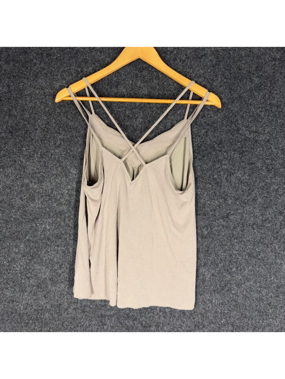 Allie Rose Top Women M Medium Gray V-Neck Sleeveless Spaghetti Strap Casual - Picture 4 of 9
